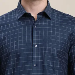 Turtle Men Standard Slim Fit Spread Collar Grid Tattersall Checked Cotton Formal Shirt image 5