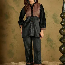 SAHASIKA Self Design V-Neck Top With Palazzos-picture-31