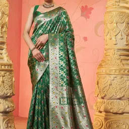 Garden Vareli Floral Woven Design Saree With Unstitched Blouse Piece-image-81