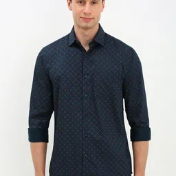 Allen Solly Men Spread Collar Micro Ditsy Printed Cotton Slim Fit Casual Shirt image 1