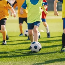 RMS Sports Football Color - Black & White - (Size-5) Pack of-1 image 5