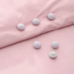 SHFTI Quilt Fixing Clips, Duvet Cover Clips,Mushroom Round Fixing Clips with Buttons,Bedroom Duvet Fixing Holder Quilt Cover Pins (Grey, Pack of 4) image 3