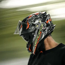 HEADFOX N2 Flash Shady Smart Bluetooth Full Face Helmet for Man & Women for Sports Bike with Anti Fog Visor, Aircraft Light, Noise Cancellation, Voice Assistance & GPS (Glossy Red, M-58 CM) image 1