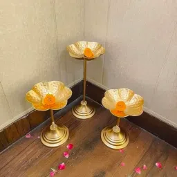 Decorative Urli Bowl Tealight Holder Stand Set of 3 for Floating Water in Side and Candel Diya Showpice and Diwali Festival Decoration Item and Also Night Candel Decor Stand .Universal decore image 3