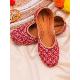 Anouk Women Embellished Ethnic Mojaris with Embroidered Flats-picture-30