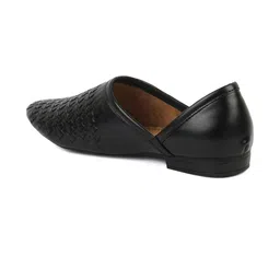 G L Trend Men Striped Mojaris image 5