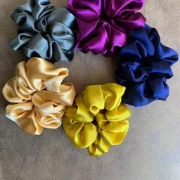SZN Women Set of 5 Ponytail Holders-image-70