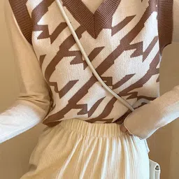 StyleCast Women Sleeveless Chevron Pullover Sweater-picture-29