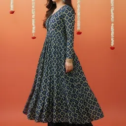 Anouk Women Ethnic Motifs Printed Panelled Kurta with Palazzos & With Dupatta-picture-36