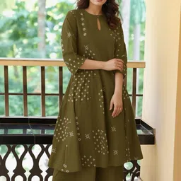 GoSriKi Women Printed Regular Kurta with Palazzos image 4