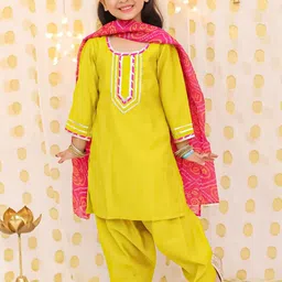 BownBee Girls Yoke Design Regular Gotta Patti Kurta With Salwar & Dupatta-picture-22