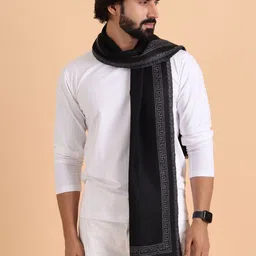 Tweedle Men Patterned Reversible Woolen Muffler image 3