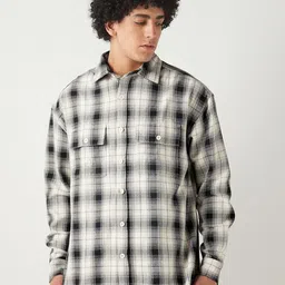 Bewakoof Men Standard Oversized Fit Spread Collar Tartan Checked Cotton Casual Shirt image 1