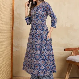 KALINI Women Printed Regular Patchwork image 2