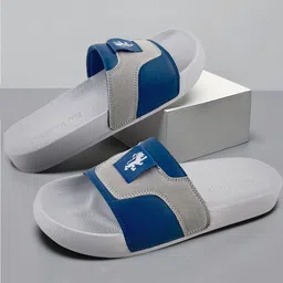 Red Tape Men Printed Sliders-image-4