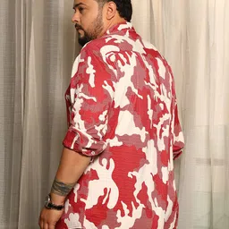 Instafab Plus Abstract Printed Comfort Spread Collar Cotton Shirt image 3