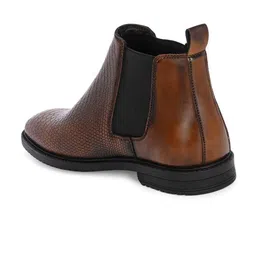 The Roadster Lifestyle Co Men Textured Chelsea Boots image 2