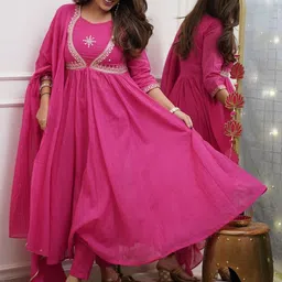 Siya Fashion Women Ethnic Motifs Embroidered Empire Kurta with Trousers & With Dupatta image 3