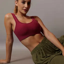 BODYSIZE Full Coverage Non Padded Non-Wired Sports Bra image 2