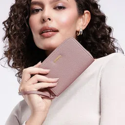 DressBerry Women Textured Zip Around Wallet-picture-10