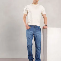 Nautica Men Straight Fit Light Fade Stretchable Jeans image 4