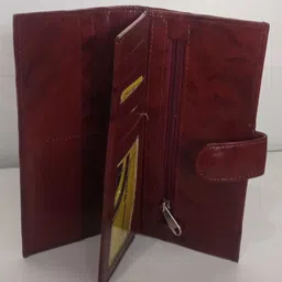 kiv Casual Maroon Clutch image 3
