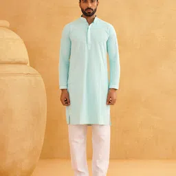 SOJANYA Men Checked Kurta image 3