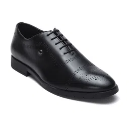 BRITMEN Men Textured Leather Derbys-image-47