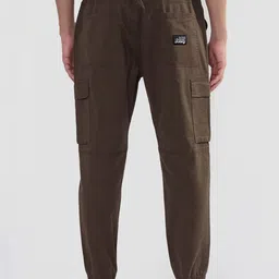 SHOWOFFFF Men Comfort Low-Rise Trousers image 3