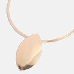 SOHI Gold-Plated Necklace image 3