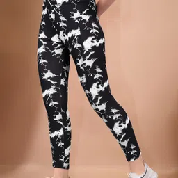 poojaran Printed Women Black Tights image 5