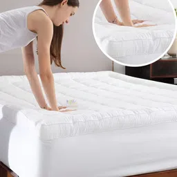 Comfowell White Cotton Water Resistant Queen Size Mattress Protector image 1