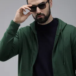 Roadster Men Green Solid Hooded Sweatshirt-image-30