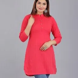 aayumi Women Fitted Tunic with Button Accent-picture-37