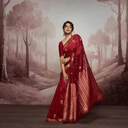 saaki Women Floral Woven Saree with Contrast Border-picture-21
