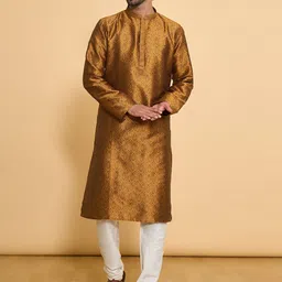 Arihant Rai Sinha Men Regular Kurta with Churidar image 5