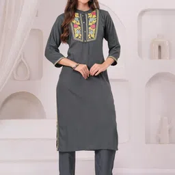 HIGHLIGHT FASHION EXPORT Floral Embroidered Thread Work Straight Kurta With Trousers-image-44