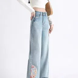 KPOP Women Regular Fit Mid-Rise Light Fade Jeans image 3