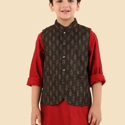 Fabindia Boys Block Printed Sleeveless Nehru Jacket-image-48