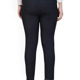 NEUNK Women Comfort Relaxed Fit Mid-Rise Stretchable Jeans image 2