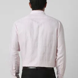 Van Heusen Men Spread Collar Textured Linen Formal Shirt image 2