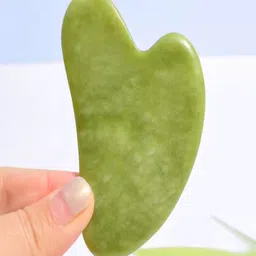 El Clasico Jade Gua Sha Face derma Roller image 1