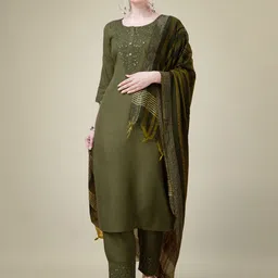 Rujave Women Ethnic Motifs Yoke Design Regular Thread Work Kurta with Trousers & With Dupatta-image-57