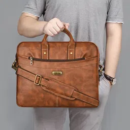 LOREM Unisex Tan Textured Messenger Bag image 4