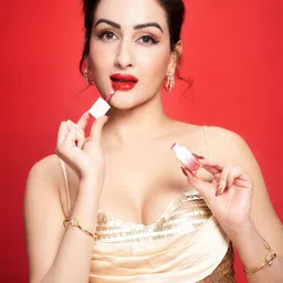 LUXEBOON Tempting Non Transfer Matte Lipstick - 7 ml - Blush Me image 3