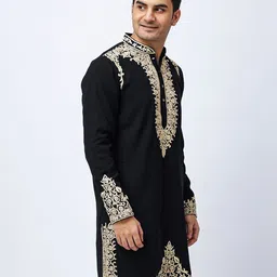 Aesthelia Men Ethnic Motifs Embroidered Jacquard Kurta image 2