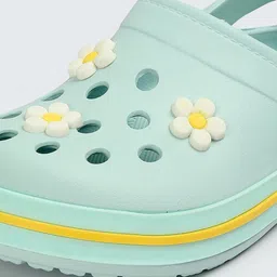 max Girls Self Design Clogs image 5