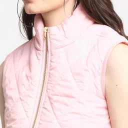 HOUSE OF VEDAS Mock Collar Lightweight Quilted Jacket image 2