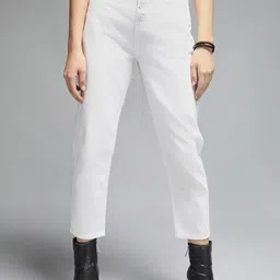 High Star Women Mom Fit High-Rise Clean Look Cotton Cropped Jeans-image-39
