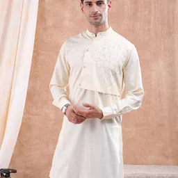 The Indian Garage Co Men Cream-Coloured Printed Detail Layered Kurta-picture-25